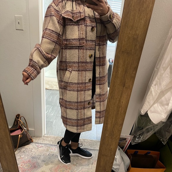 Forever21 shacket - Picture 2 of 4